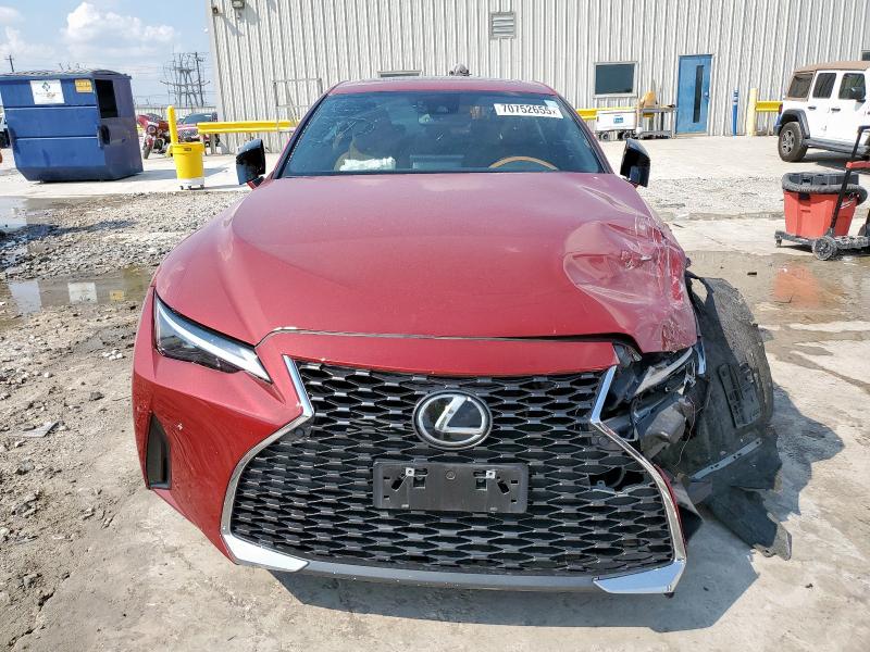 Photo 5 from auction – 2023 LEXUS IS 300 with VIN JTHCA1D2XP5127619