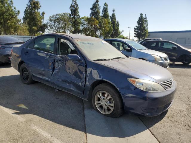 Photo 4 from auction – 2005 TOYOTA CAMRY LE with VIN 4T1BF30K75U105429