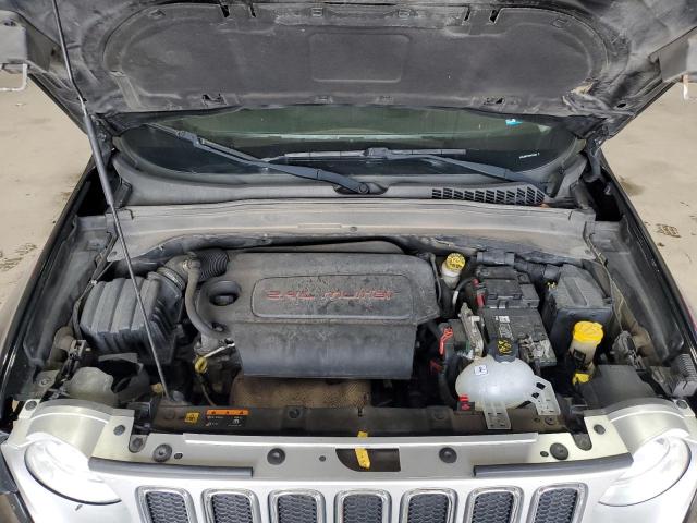 Photo 12 from auction – 2016 JEEP RENEGADE L with VIN ZACCJBDT1GPC75469