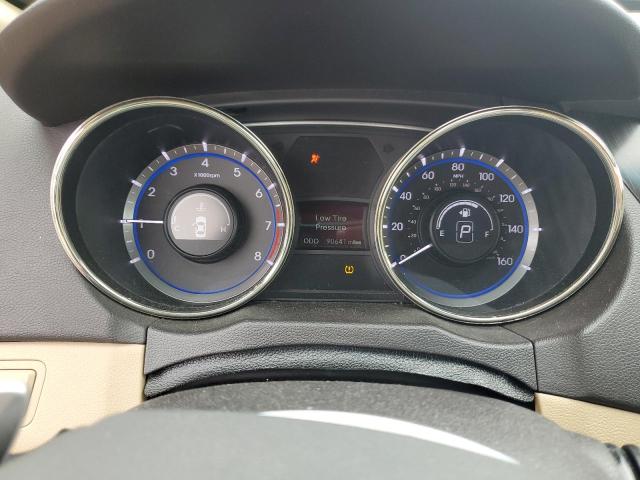 Photo 9 from auction – 2011 HYUNDAI SONATA SE with VIN 5NPEC4AB3BH243571