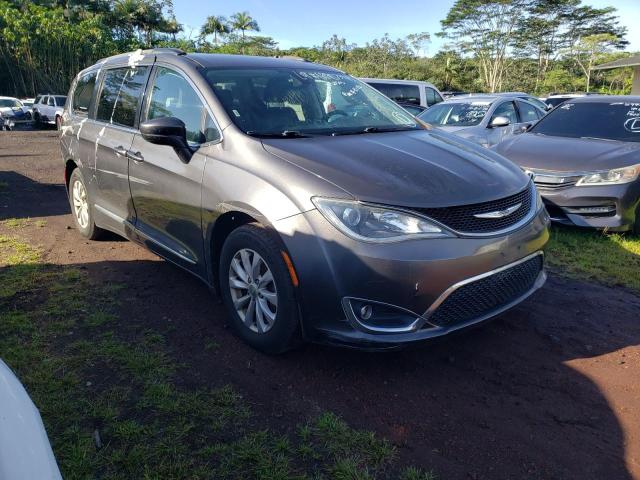 Photo 4 from auction – 2017 CHRYSLER PACIFICA T with VIN 2C4RC1BG2HR613205