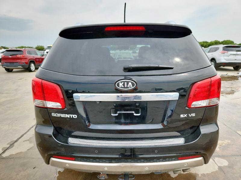Photo 6 from auction – 2012 KIA SORENTO SX with VIN 5XYKW4A23CG235053