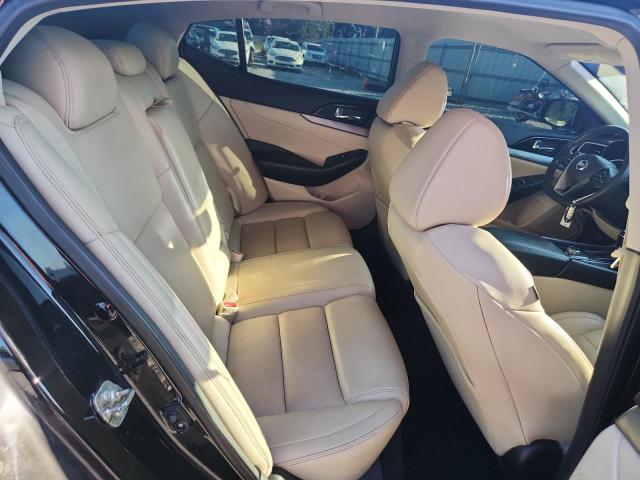 Photo 10 from auction – 2017 NISSAN MAXIMA 3.5S with VIN 1N4AA6AP5HC411958