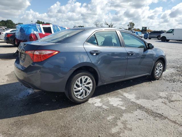 Photo 3 from auction – 2018 TOYOTA COROLLA LE with VIN 5YFBURHE8JP847681