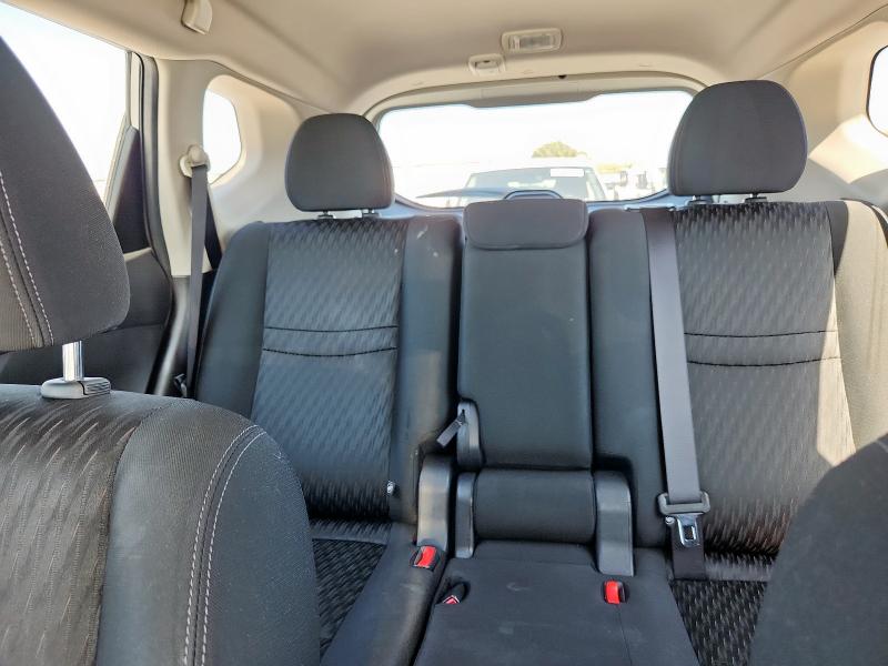 Photo 10 from auction – 2018 NISSAN ROGUE S with VIN KNMAT2MV2JP546479