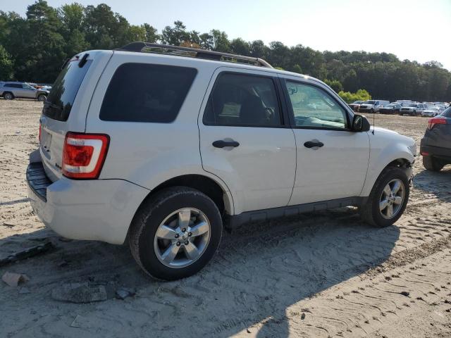 Photo 3 from auction – 2011 FORD ESCAPE XLT with VIN 1FMCU0D76BKA79413