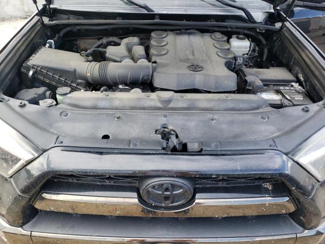 Photo 12 from auction – 2019 TOYOTA 4RUNNER LI with VIN JTEBU5JRXK5693670