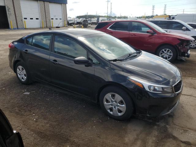 Photo 4 from auction – 2018 KIA FORTE LX with VIN 3KPFK4A78JE266155