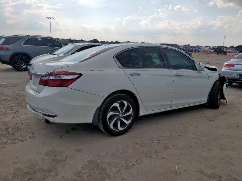 Photo 3 from auction – 2017 HONDA ACCORD EXL with VIN 1HGCR2F89HA097640