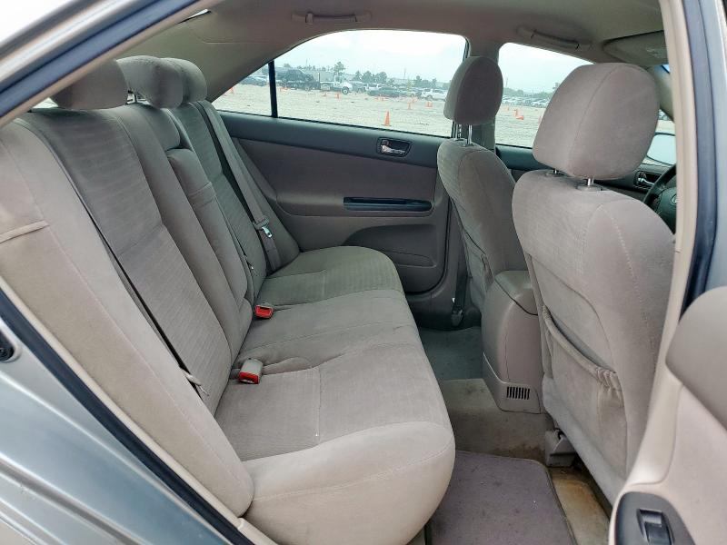 Photo 10 from auction – 2005 TOYOTA CAMRY LE with VIN 4T1BE32K45U570976