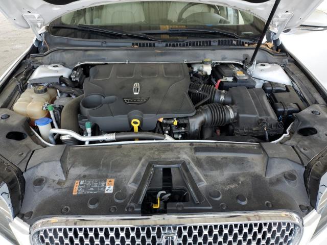Photo 11 from auction – 2017 LINCOLN MKZ RESERV with VIN 3LN6L5FC3HR643952