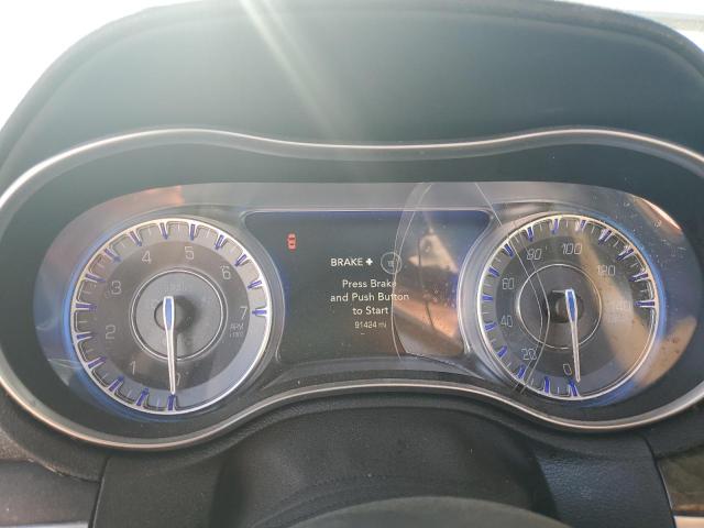 Photo 9 from auction – 2016 CHRYSLER 300C with VIN 2C3CCAEG9GH128313