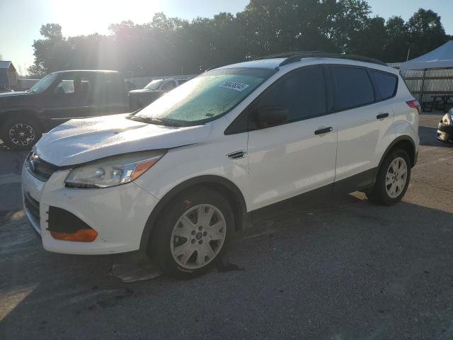 Zdjęcie 1 z aukcji – 2015 FORD ESCAPE S z VIN 1FMCU0F77FUA81601