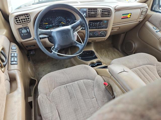 Photo 8 from auction – 2000 CHEVROLET BLAZER with VIN 1GNDT13W5YK222507