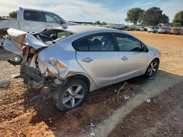 Photo 3 from auction – 2018 KIA FORTE LX with VIN 3KPFL4A71JE169988