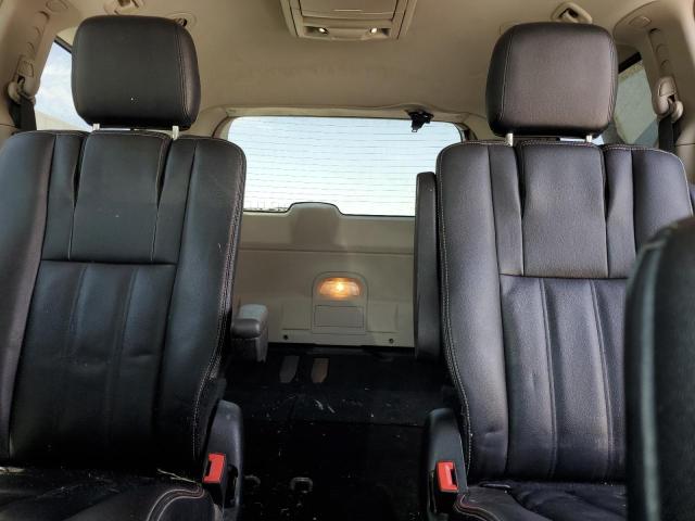 Photo 10 from auction – 2014 CHRYSLER TOWN & COU with VIN 2C4RC1BG7ER382992