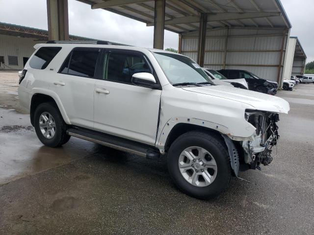 Photo 4 from auction – 2023 TOYOTA 4RUNNER SR5 with VIN JTEEU5JR6P5281069