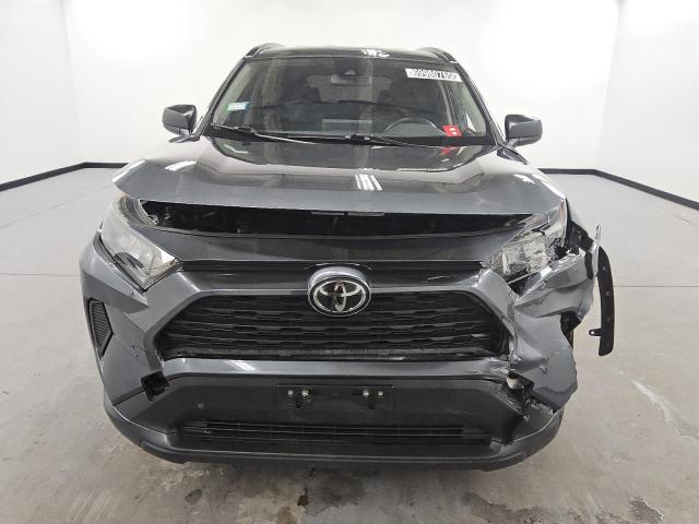 Photo 5 from auction – 2019 TOYOTA RAV4 LE with VIN JTMF1RFV8KD016005