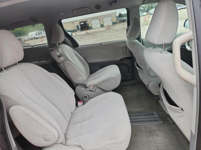 Photo 11 from auction – 2011 TOYOTA SIENNA LE with VIN 5TDKK3DC9BS110795