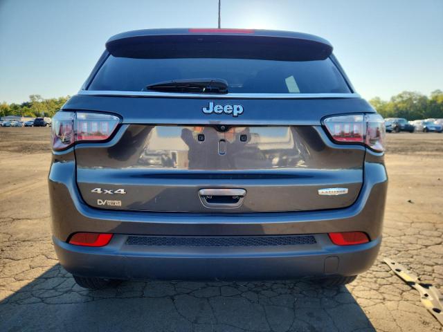 Photo 6 from auction – 2019 JEEP COMPASS LATITUDE with VIN 3C4NJDBB4KT813159