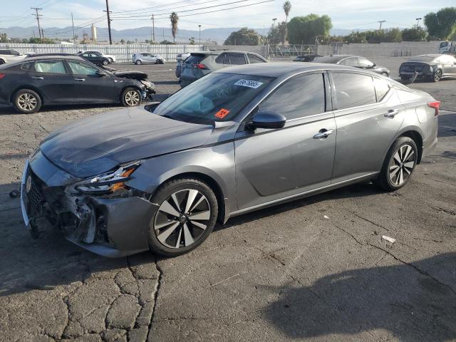 NISSAN ALTIMA SV 2020 with VIN 1N4BL4DVXLC260282 - Photo from auction