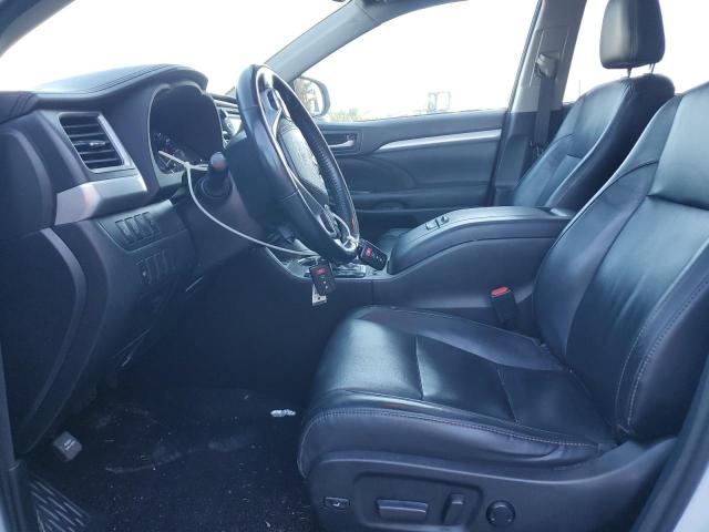 Photo 7 from auction – 2018 TOYOTA HIGHLANDER with VIN 5TDJZRFH8JS550492