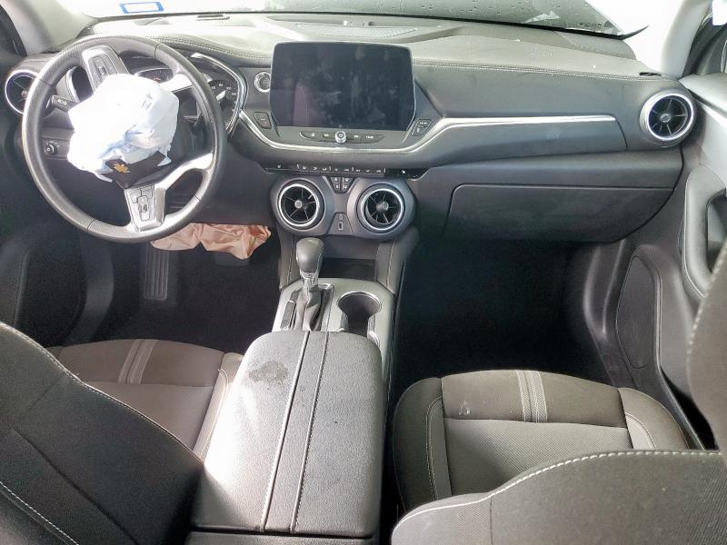 Photo 8 from auction – 2025 CHEVROLET BLAZER 2LT with VIN 3GNKBHR49SS219016