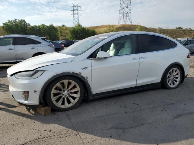 TESLA MODEL X 2016 with VIN 5YJXCBE40GF000556 - Photo from auction