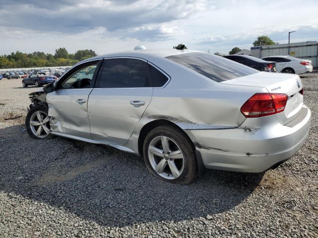Photo 2 from auction – 2015 VOLKSWAGEN PASSAT S with VIN 1VWAT7A39FC118176