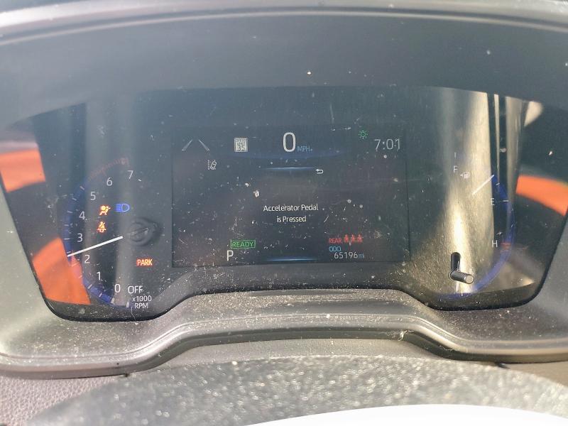 Photo 9 from auction – 2022 TOYOTA COROLLA LE with VIN JTDEAMDE6N3002860