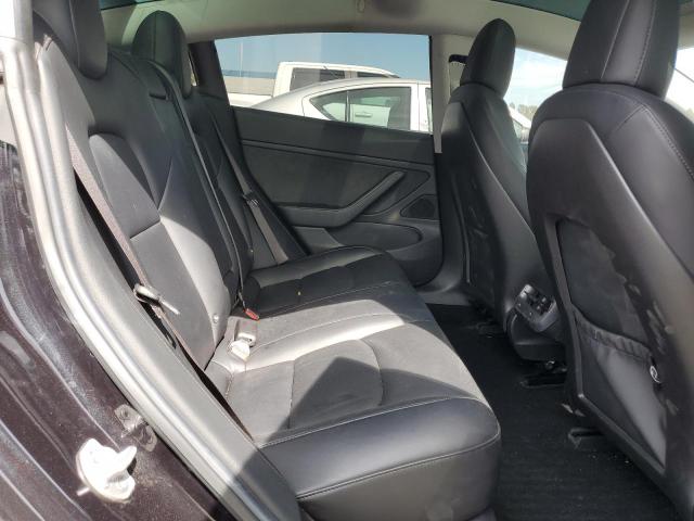 Photo 10 from auction – 2018 TESLA MODEL 3 with VIN 5YJ3E1EA8JF071097