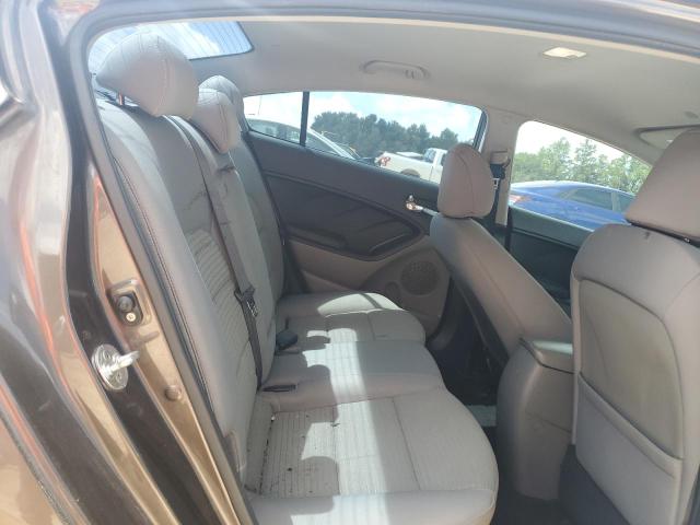 Photo 10 from auction – 2015 KIA FORTE LX with VIN KNAFX4A63F5257940