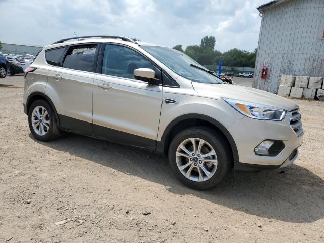 Photo 4 from auction – 2018 FORD ESCAPE SE with VIN 1FMCU0GD7JUC33115