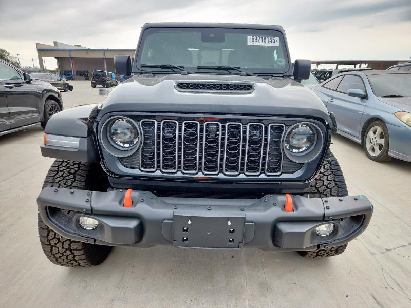 Photo 5 from auction – 2025 JEEP GLADIATOR with VIN 1C6RJTEG9SL521433