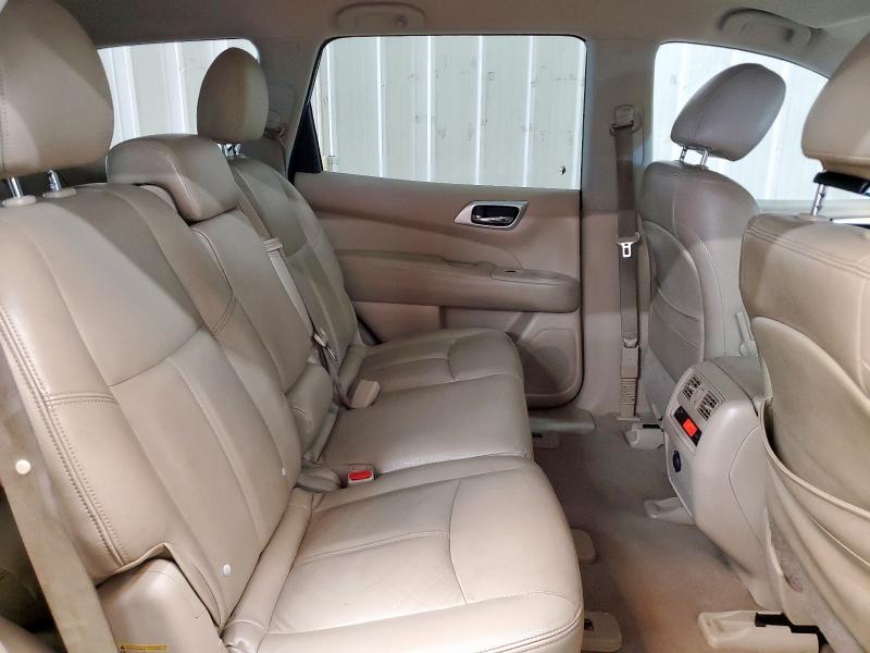 Photo 11 from auction – 2015 NISSAN PATHFINDER with VIN 5N1AR2MN5FC653292