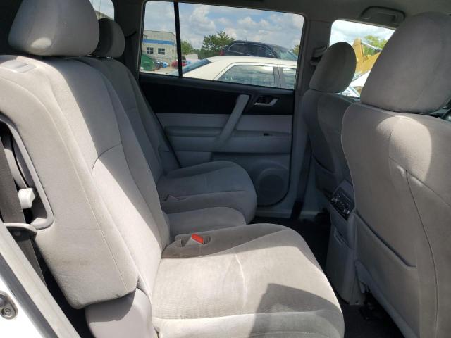 Photo 11 from auction – 2012 TOYOTA HIGHLANDER with VIN 5TDBK3EH4CS114460