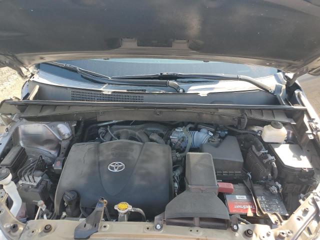 Photo 12 from auction – 2017 TOYOTA HIGHLANDER LIMITED with VIN 5TDYZRFH4HS223371