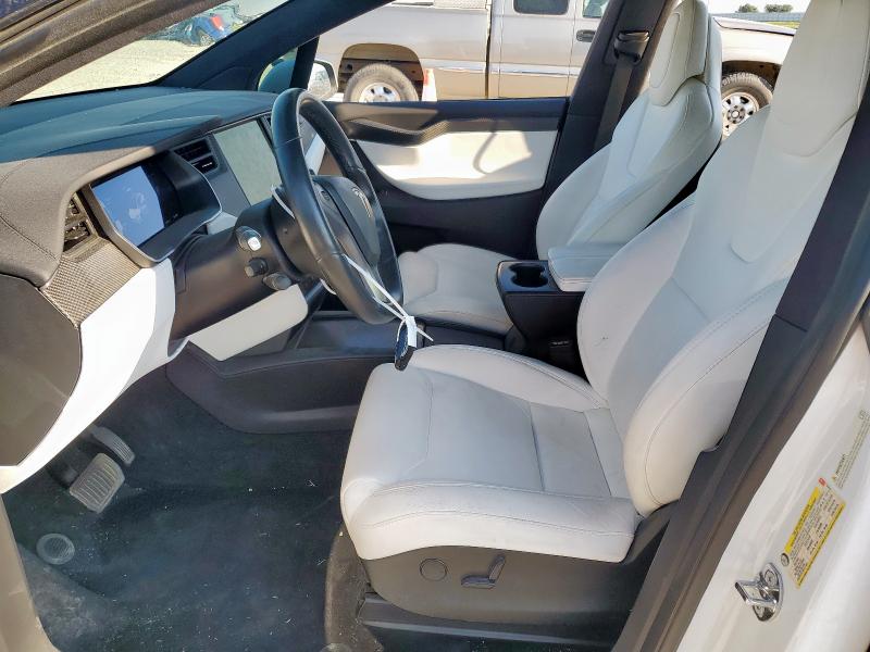 Photo 7 from auction – 2018 TESLA MODEL X with VIN 5YJXCAE27JF123125
