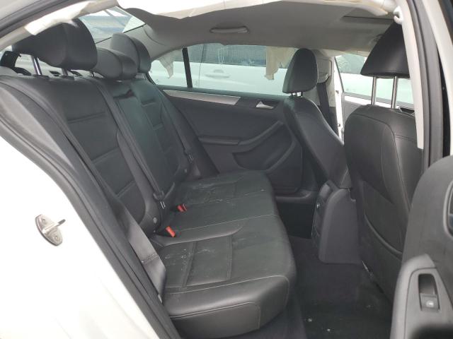 Photo 10 from auction – 2017 VOLKSWAGEN JETTA SE with VIN 3VWDB7AJ8HM361011