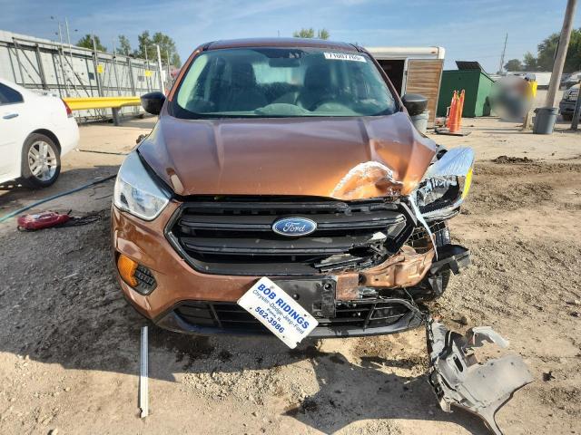Photo 5 from auction – 2017 FORD ESCAPE S with VIN 1FMCU0F70HUB77265