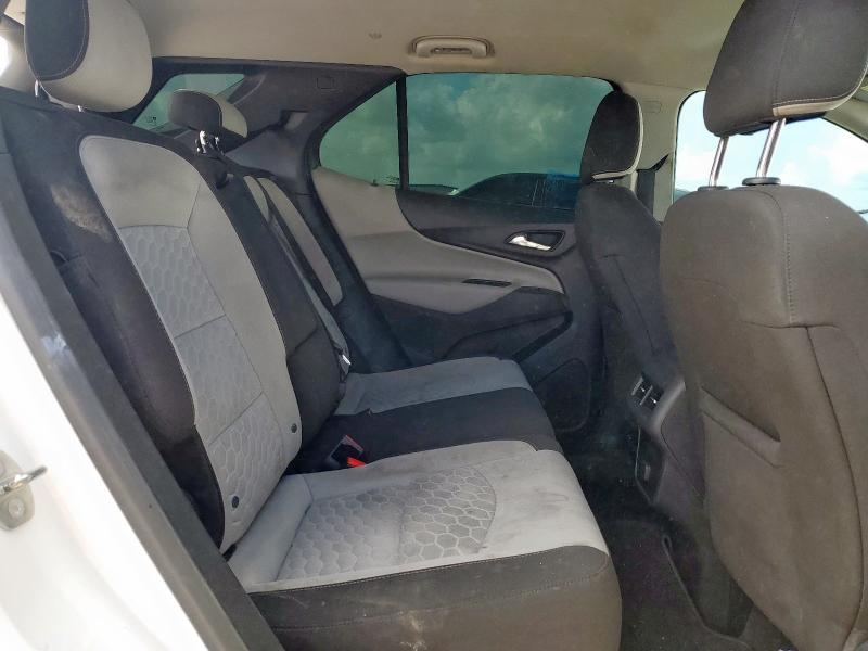 Photo 11 from auction – 2018 CHEVROLET EQUINOX LT with VIN 2GNAXSEV7J6247466
