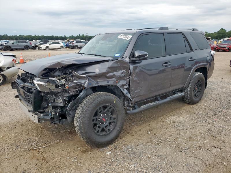 TOYOTA 4RUNNER SR 2023 with VIN JTEFU5JR5P5296067 - Photo from auction