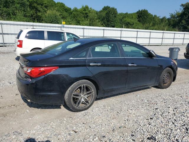 Photo 3 from auction – 2011 HYUNDAI SONATA SE with VIN 5NPEC4AB1BH231645