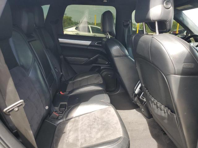 Photo 11 from auction – 2013 PORSCHE CAYENNE GT with VIN WP1AD2A24DLA72729