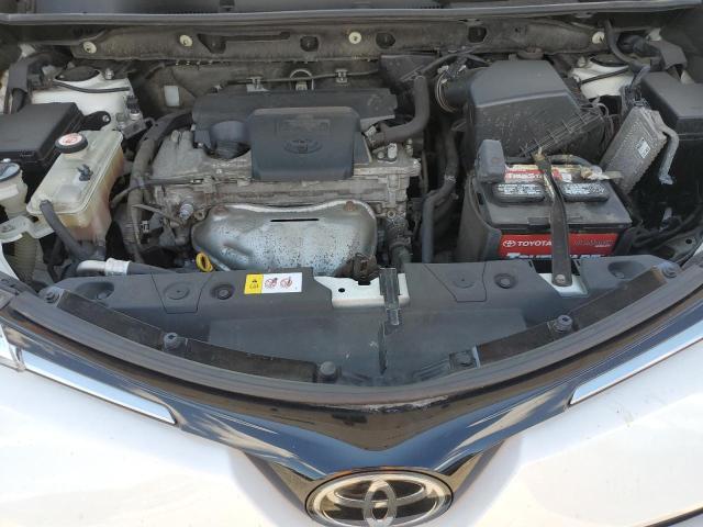 Photo 12 from auction – 2017 TOYOTA RAV4 XLE with VIN JTMRFREV2HJ115218