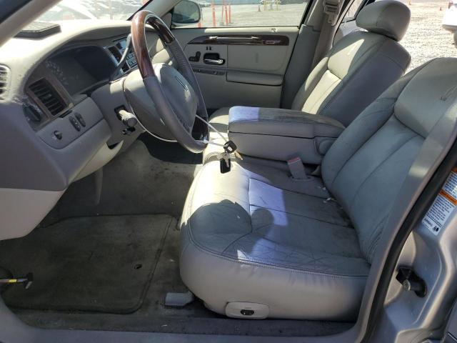 Photo 7 from auction – 2002 LINCOLN TOWN CAR with VIN 1LNHM83W92Y609433