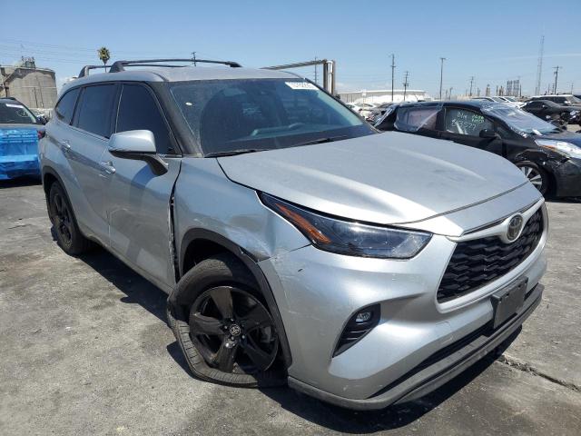 Photo 4 from auction – 2022 TOYOTA HIGHLANDER with VIN 5TDZZRAH9NS125248