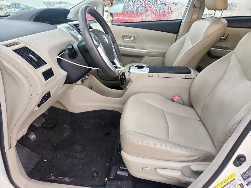 Photo 7 from auction – 2012 TOYOTA PRIUS V with VIN JTDZN3EU8C3144940