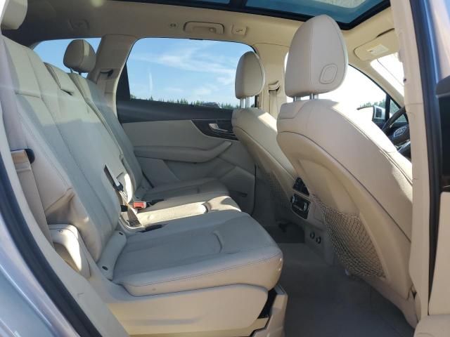 Photo 11 from auction – 2018 AUDI Q7 PREMIUM with VIN WA1LABF79JD037580