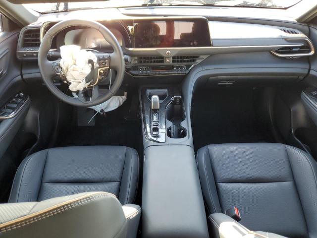 Photo 8 from auction – 2025 TOYOTA CROWN XLE with VIN JTDAAAAF9S3033333